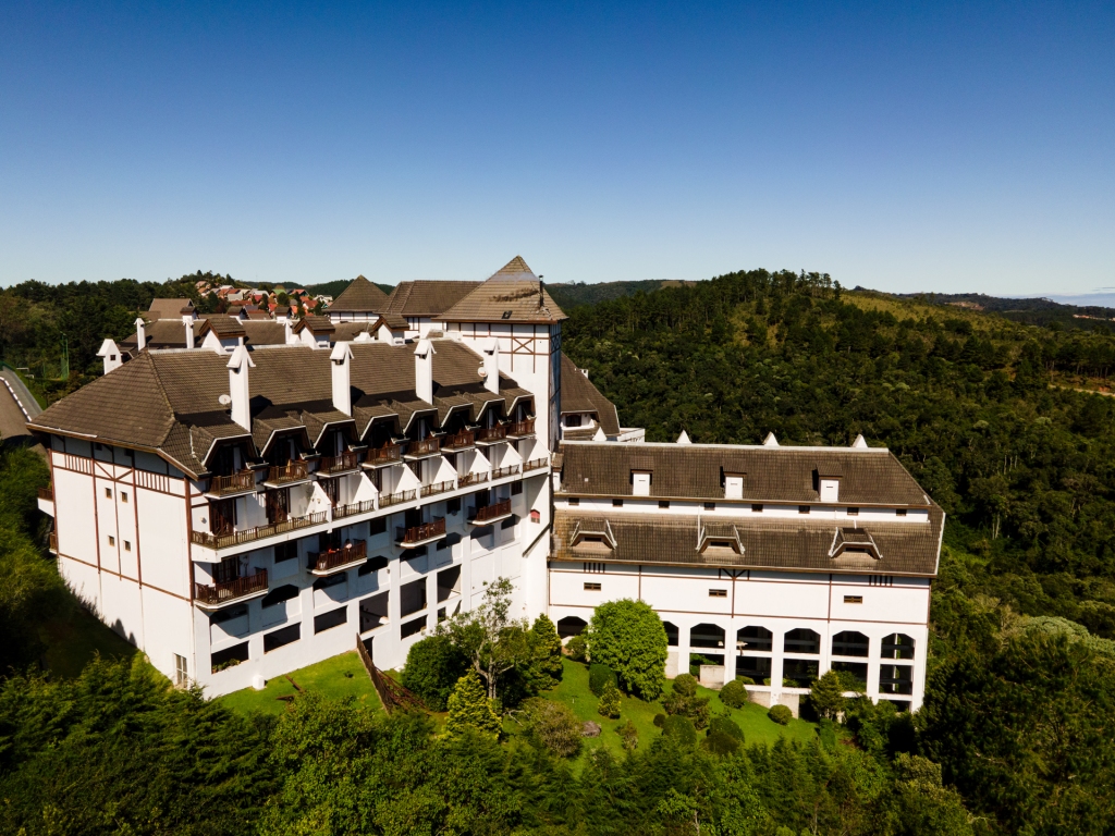 A swiss-style hotel in Campos do Jordão, São Paulo, Brazil situated in the Mantiqueira Mountains. 