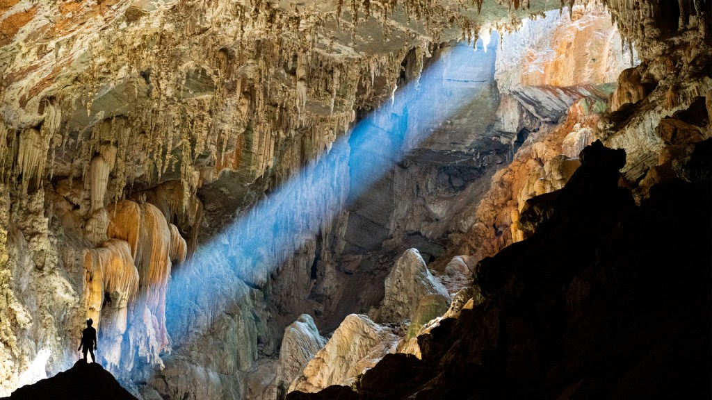 Terra Ronca State Park in SĂŁo JoĂŁo, Tocantins, Brazil. Incredible caves with spectacular formations of stalactites and stalagmites.